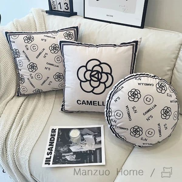 Full of small fragrant designer mountain tea flower pillows round simple French modern living room sofas internet luxcury famous ins cushions ddmythur