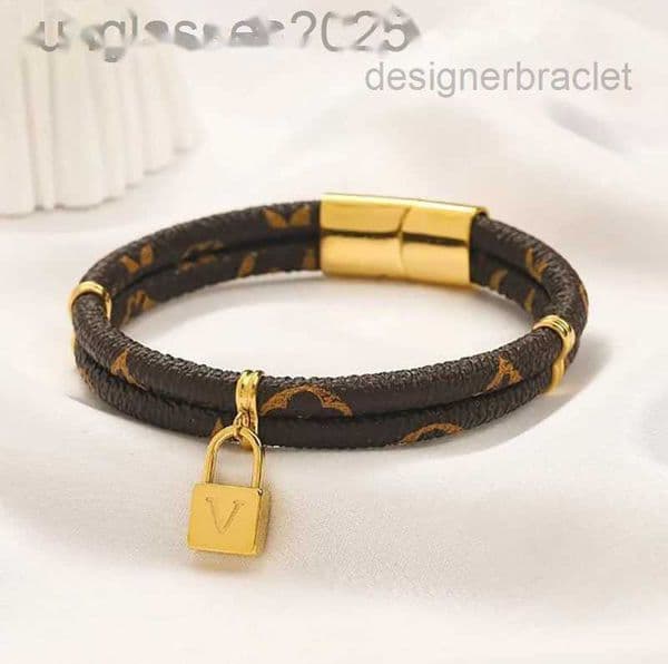Designer Fashion Designer Gold Stainless Steel Bracelet Women Lock Pendant Bracelet Bangle Brand Letter Leather Bracelet Vintage Design Jewelry Gift With Box
