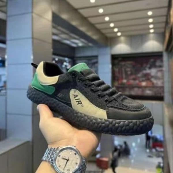 Designer Shoes Flat Shoes Men New Breathable Casual Shoes Summer Trend Low Top Sneakers Slip On Mesh Board Shoes Wholesale Mens Shoes