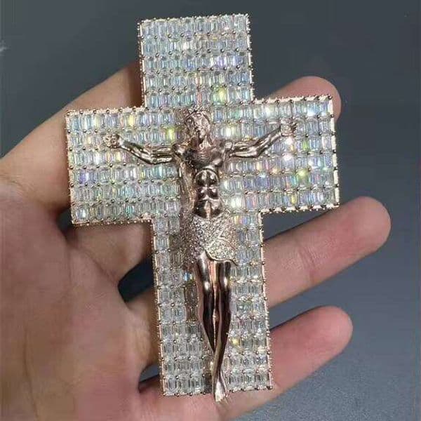 VVS Moissanite Sterling Sier Jesus Unique Pendant Necklace as a Gift