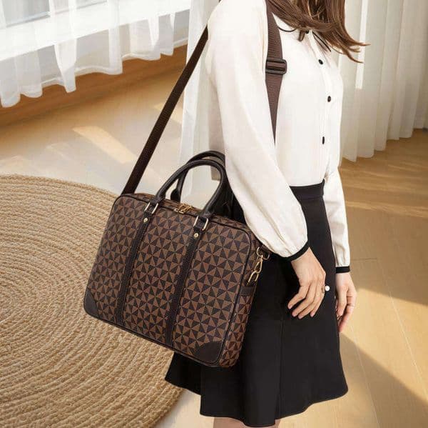 5A Quality Designers bags Mens Women briefcase Bag Designer Luxurys Style handbag Classic Hobo Fashion bag Purses wallets Brown Laptop bag briefcase