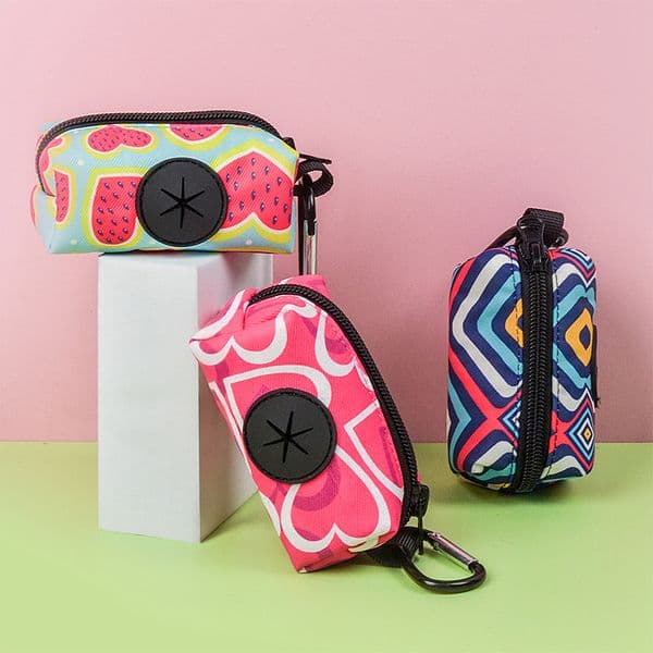 Portable Stylish Fashion Print Dog Poop Bag Holder With Leash Attachment Carrier Potty Bag Dispenser Pet Garbage Bag Dispenser