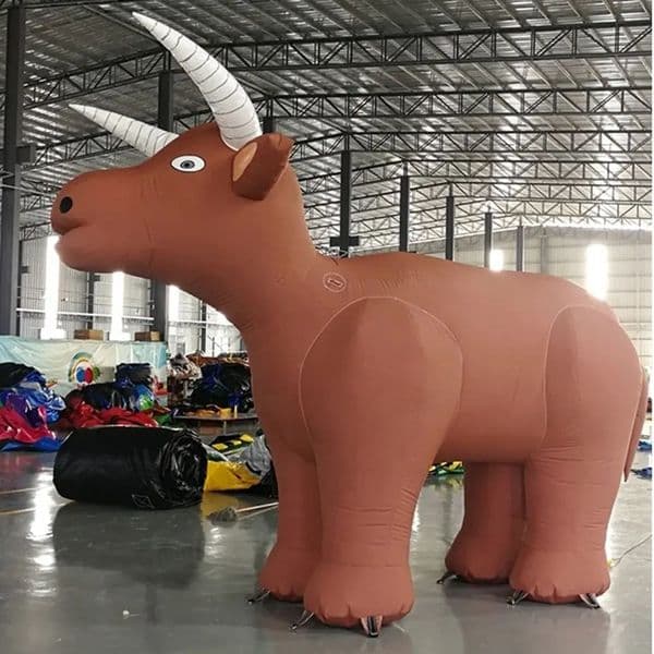 High quality 2/4/6mH Eye-catcher giant inflatable bull cattle model , North America buffalo for farm/pasturage advertising