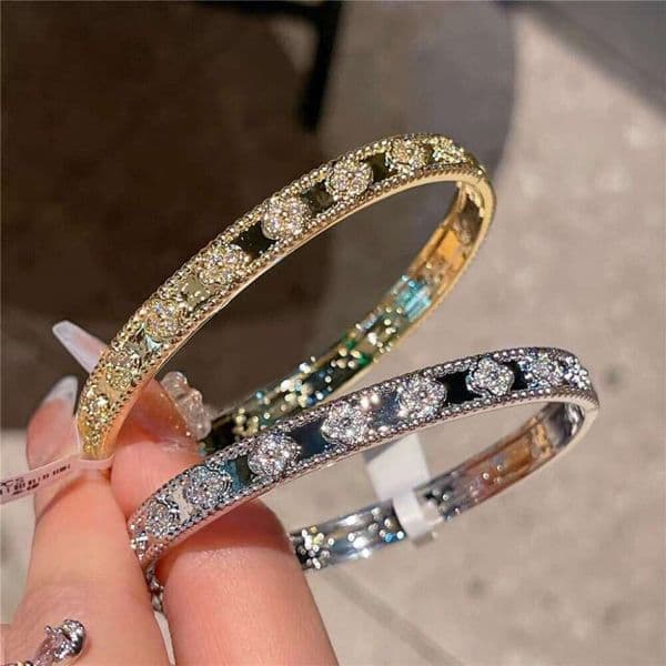 Charm Bracelets Bangle Bracelet light niche exquisite versatile temperament four leaf clover zircon copper plated bracelet for women