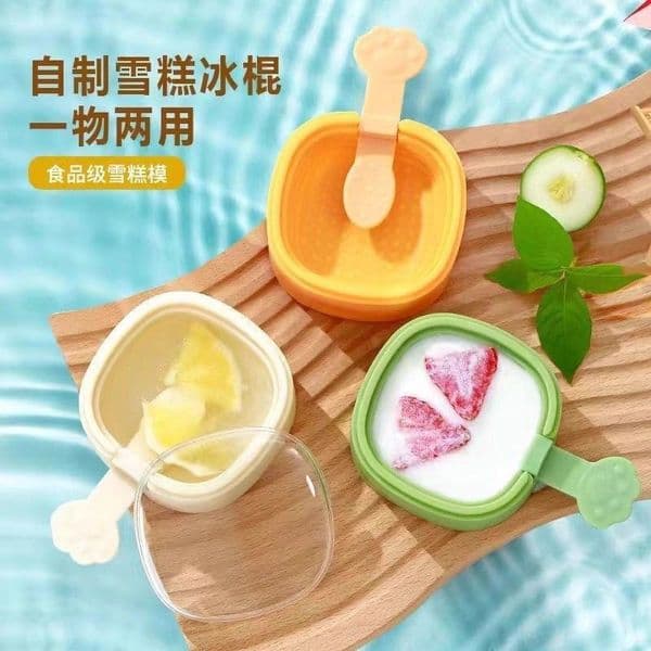 Summer and snow cake molds, home made popsicles, cream, ice cubes