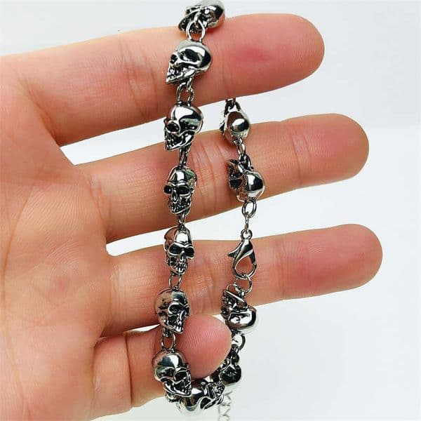Designer Jewellery High Quality Fashion Punk Style Bracelet Creative Skull Head Metal Design for Bold Statement Gift for All Occasions Textured Accessory