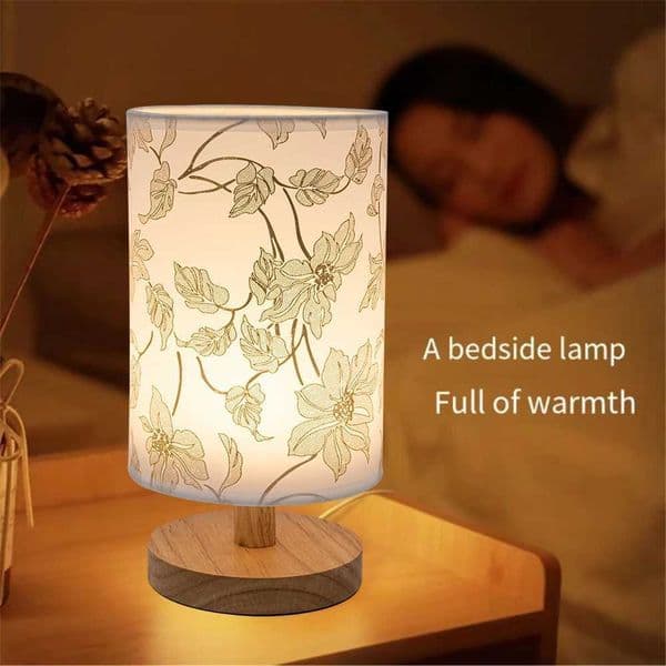 LED Solid Wood Base USB Plug Simple Nordic Bedroom Desktop Eye Protection Bedside Table Lamp W250528