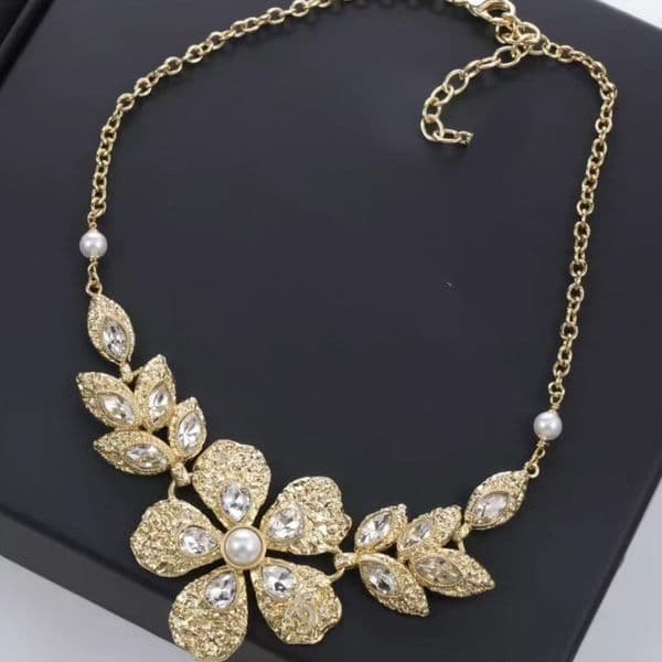 Brand Women Luxury Necklace Jewelry High Quality Yellow Gold Plated Bling CZ Flowers Necklace for Party Wedding Nice Gift