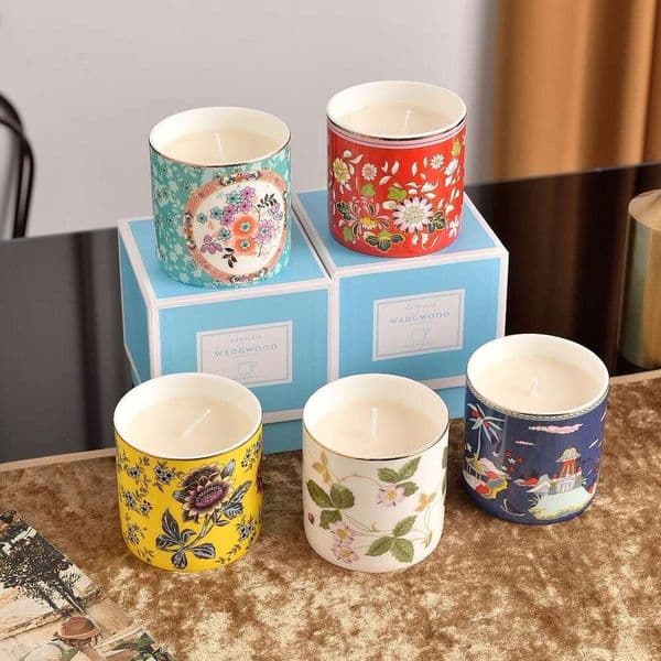 Factory Direct Sale Bone China Home Holder Ornament Wedding Scented Candle Arrangement Creative Birthday Decoration B5