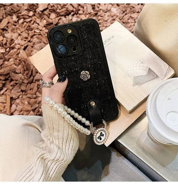 Luxury Phone Case For iPhone17 14 13 12 Plus + 3D Camellia High Quality cover Chain for iPhone 15 16 17 Pro Max