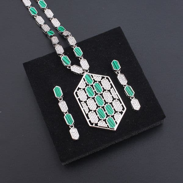 Creative Fashion Geometric Honeycomb Necklace Earrings Set Versatile Gold-Plated Colorful Stone Women's Elegant Sweater Chain Wholesale