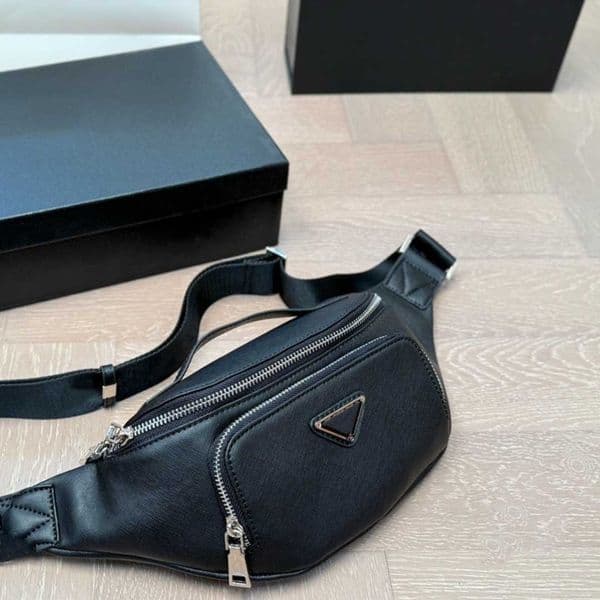26ss Leather Mens Womens Luxury Designer Chest Waist Wallets Nylon Paintings Handbag Shoulder Crossbody Mobile Phone Bag Card Holder Pouch 30Cm