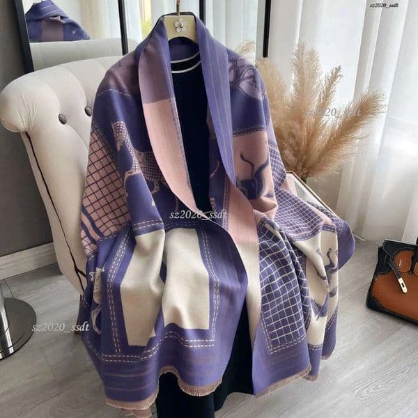 Selected high-quality autumn and winter scarves, women's alpaca shawls and wrapped cashmere blankets, women's warm and thick outdoor scarves, and new printed -Blanket