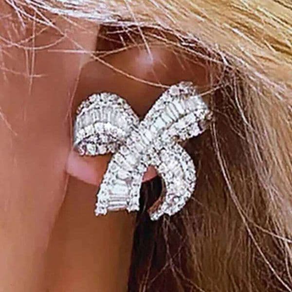 Huitan Bowknot Shaped Women Stud Earrings Inlaid Shining CZ Fashion Wedding Party Accessories Daily Versatile Elegant Jewelry