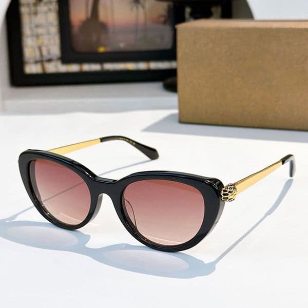Oval Sunglasses Designer Womens Luxury Goggles Personalized Street Fashion Style Anti UV BV40067I Special Box