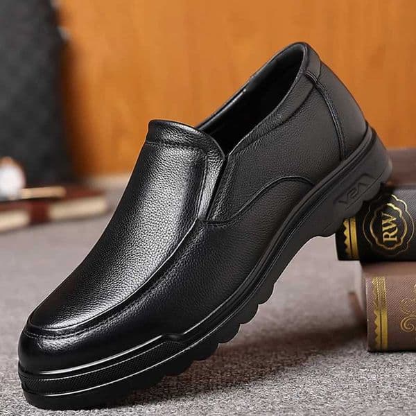 Leather Shoes for Men Dress Shoes Slip-on Plus Size Office Formal Shoes for Men Wedding Party Casual Business Oxfords W250705