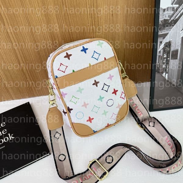 High Quality Women's Shoulder Crossbody Bag Designer Bag Shoulder Bag Luxury Bag Crossbody Purse Mobile phone storage bag 9401