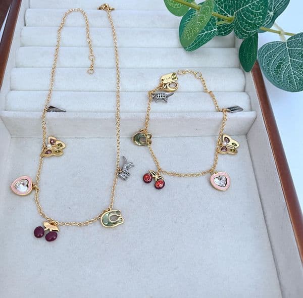 Luxury Designer Coac Jewelry Necklace For Woman New Fashion Cute Playful Cartoon Little Cherry Little Dinosaur Heart U Shape Enamel Bracelet Necklace Set