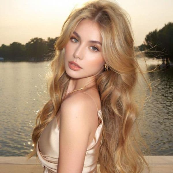 Cross-border e-commerce foreign trade wigs, women's European, American fashion dyeing, big waves, light gold chemical fiber headgear, women's overseas hair