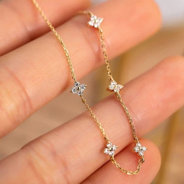 Designer Madam Flowing Light ~ S925 Plated 18K Gold Four leaf Clover Star Bracelet Simple Zircon Pure Silver Women's Commuting