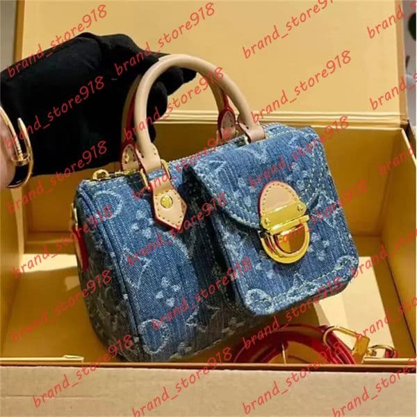 Designer Bag Retro Denim Shoulder Bags Handbag Top Quality Blue Denim Flower Crossbody Luxury Tote Bag Lady Leather Mini Underarm Bags Women Jean Purse