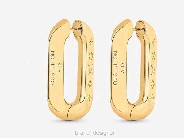 designer earrings for woman Gold Plated Letters Stud Earrings Luxury Brand Heart Loves Women Earring Jewelry Party Wedding Gift earrings designer earrings V J26033