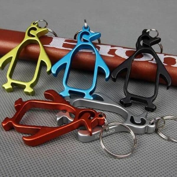 71*48mm Creative penguins beer bottle opener Aluminum alloy animal bottle opener with key chain Lovely portable bottle opener
