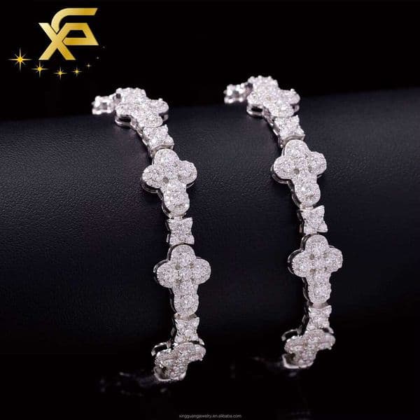 Fashion Style Cuban 15mm Sterling Sier Hip Hop Moissanite Cross Bracelet
