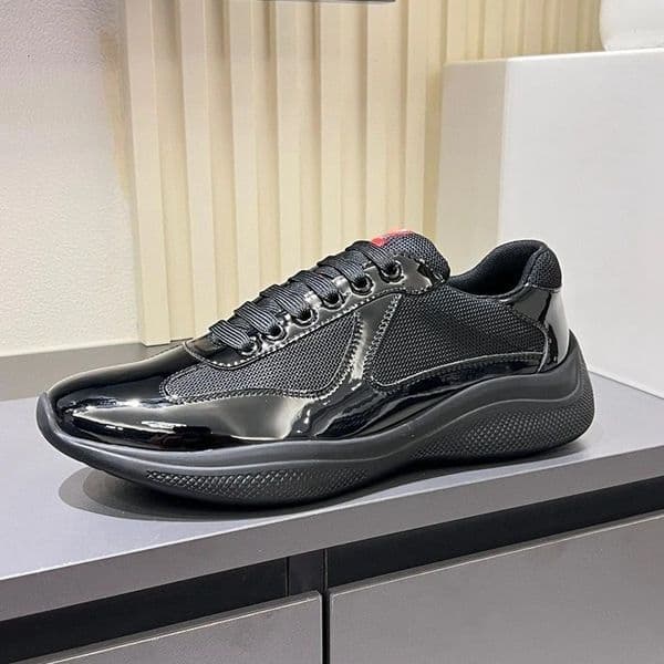 2026 New Men s Fashion Personalized Designer Women s Leisure Equipment Complete Sports Shoes Leather design Mesh Breathable Running Shoes Rubber Shoes