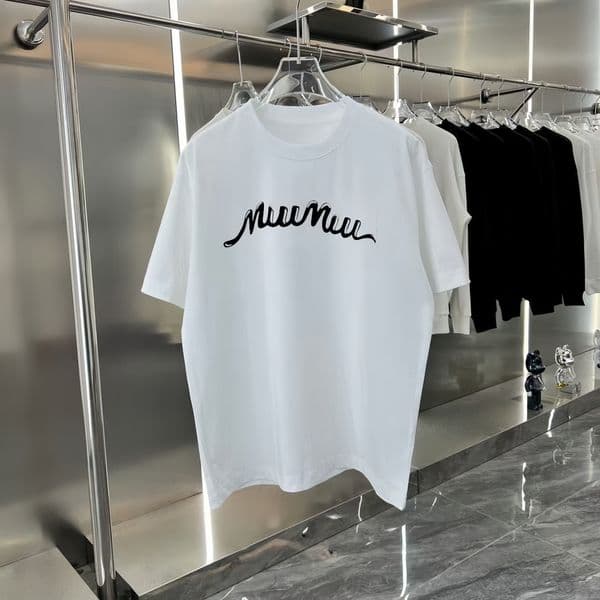 men t shirt designer Tshirt women Clothing unisex high quality tops wholesales tees 2025 new summer t shirt sports Trendy femme Breathable tops luxury man tshirt