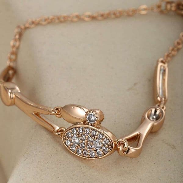 Xuping Copper Alloy Plated 18K gold Geometric Oval Diamond Bracelet High-end Light Luxury Niche Exquisite Hand Jewelry ddmypluto