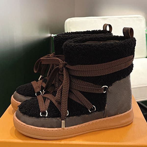 Top designers Cloud Lace Up Ankle Boot Sneaker womens winter short boots with genuine leather floral pattern decoration lamb fur upper thick cotton shoes with plush