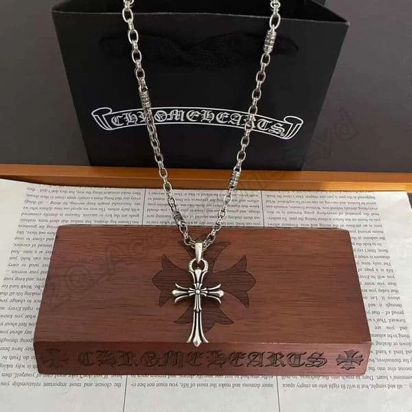 Designer Chrome Necklaces New Vintage Pendant Cross Crome Couples Black Chain White Dias Chrme Necklace Jewelry Unisex Christmas 172 7f3