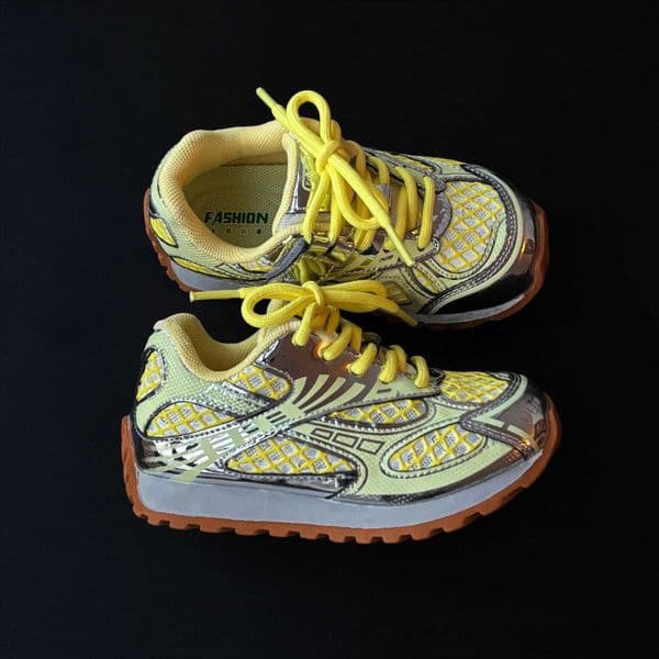 2026 New 2026 Toddler Kids Orbit Metallic Running Sneaker Children Casual Fashion Trainers Boys Girls Sports Walking Glowing Tennis Shoes Toys