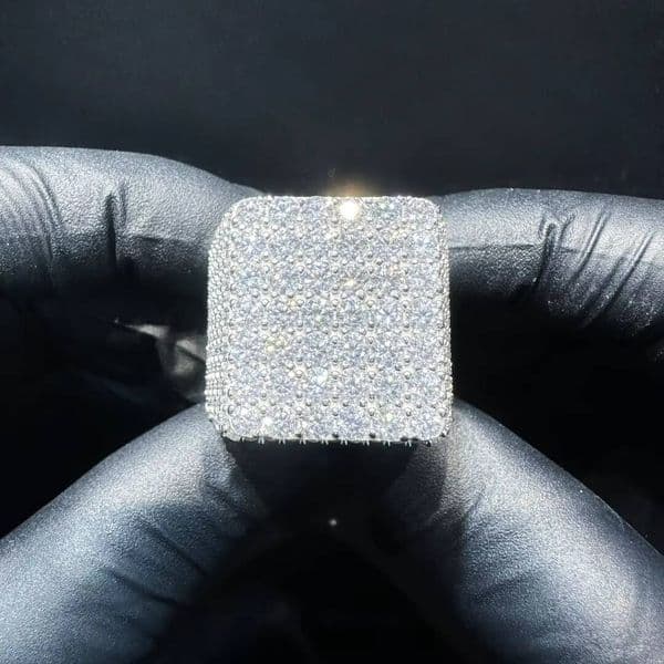 Fashion Jewelry Fine Inlaid VVS Moissanite with S925 Silver Hip Hop Iced Out Ring