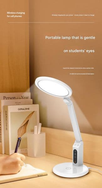 Intelligent voice-controlled full-spectrum rechargeable dual-use AA-grade desk lamp for learning