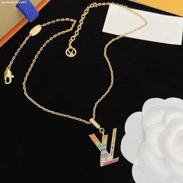 Pendant Necklaces Luxury Necklace Designed Letter Good Designed For Women Long Chain 18k Gold Plated Necklace Gorgeous necklace collection Jewelry Exquisite