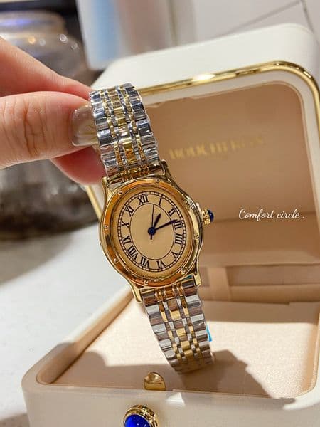 Women watch imported quartz movement, women's favorite oval designer ladies' watch all steel luxury brand unique personality ladies' watch bracelet