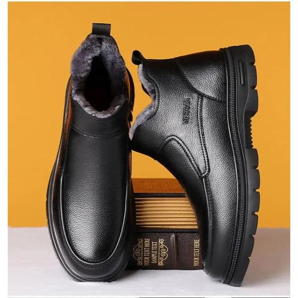 Cold Winter Men Genuine Leather Boots Quality Thick Wool Warm Snow Boots Outdoor Waterproof Rubber Fur Climbing Shoes 251126