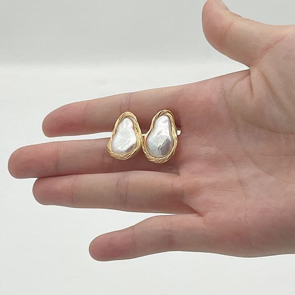 Elegant Pearl Stud Earrings for Women Sterling Silver & Hypoallergenic Classic Design