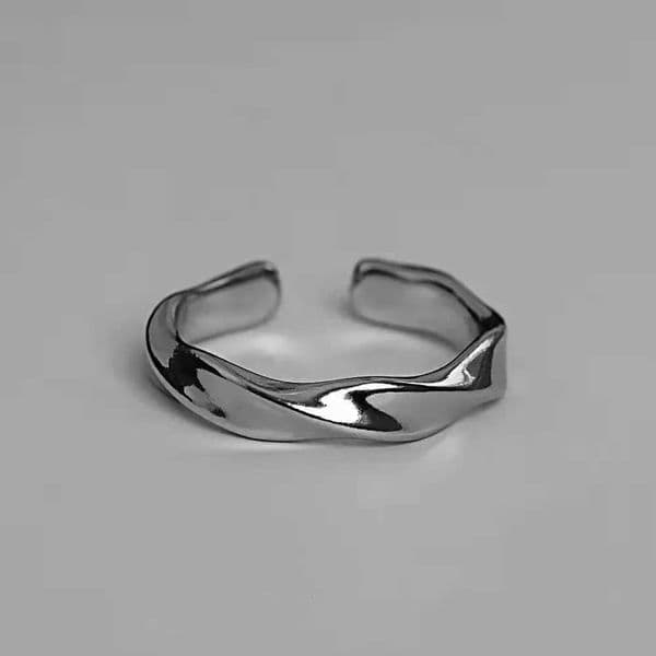 Mobius Wave Ring Womens Silver Color Alloy Couple Open Ring Fashion Jewelry Girlfriend Gift Accessories W250609 W250609