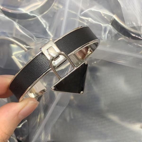Fashion Bracelet Designer Bangle Gold Plated Bracelet for Women Luxury Bracelets Bangle Birthday Gifts Luxury Jewelry