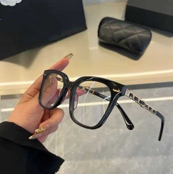 luxury Top Designers Letter leg sunglasses for women Polarized Trend UV resistant sun glass Casual Versatile eyeglasses