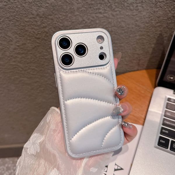 Luxury Quilted Leather iPhone Case - Fashionable Protective Cover for iPhone 17/16/15/14/13 Series, Trendy Aesthetic for Women, Shockproof Phone Case