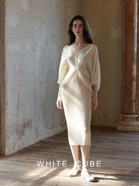 FOLD Fall Pleated Miyake Arc Seven Sleeve Pleated VNeck Womens Dresses 250922BJ