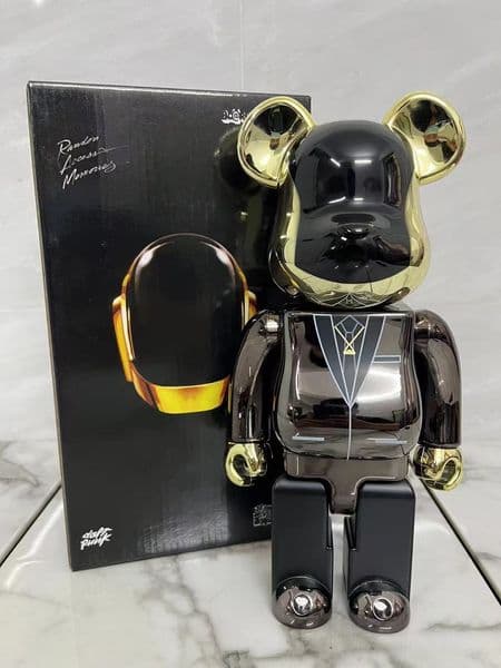 Elegant Design Anime Statuettes Ideal Adornment & Gift Choice for Birthdays & Movie Fanatics