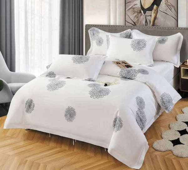 Cheap Cotton Bed Sheet Four-Piece Duvet Cover, Three-Piece Set, Bedding Set