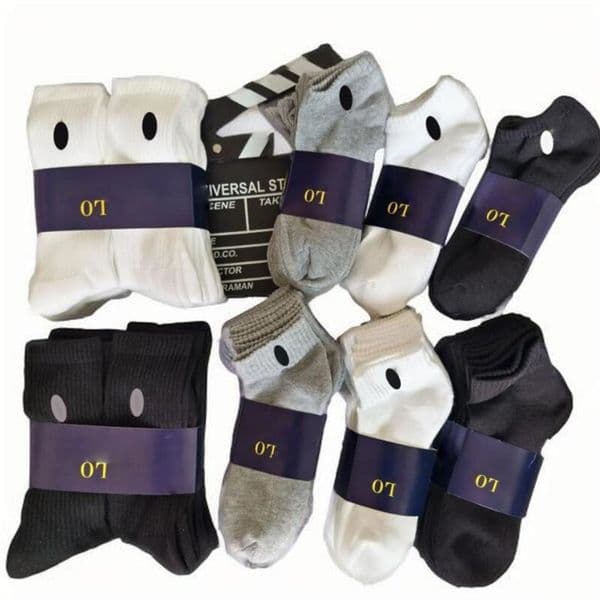 Horse Mens Socks Embroidery Mens Small 5 Pairs Pack Fashion Casual Cotton Solid Color Autumn Winter Breathable Comfortable Designer Hip Hop Sports Socks L260528