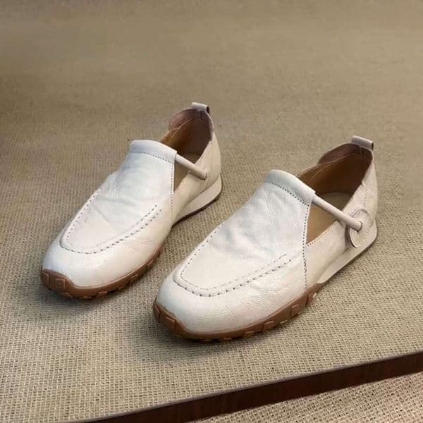 Niche Soft Sole Comfortable Women's Leather 2025 New British Style Designer Shoe Velcro Slip-On Commuter Mary Jane Shoes
