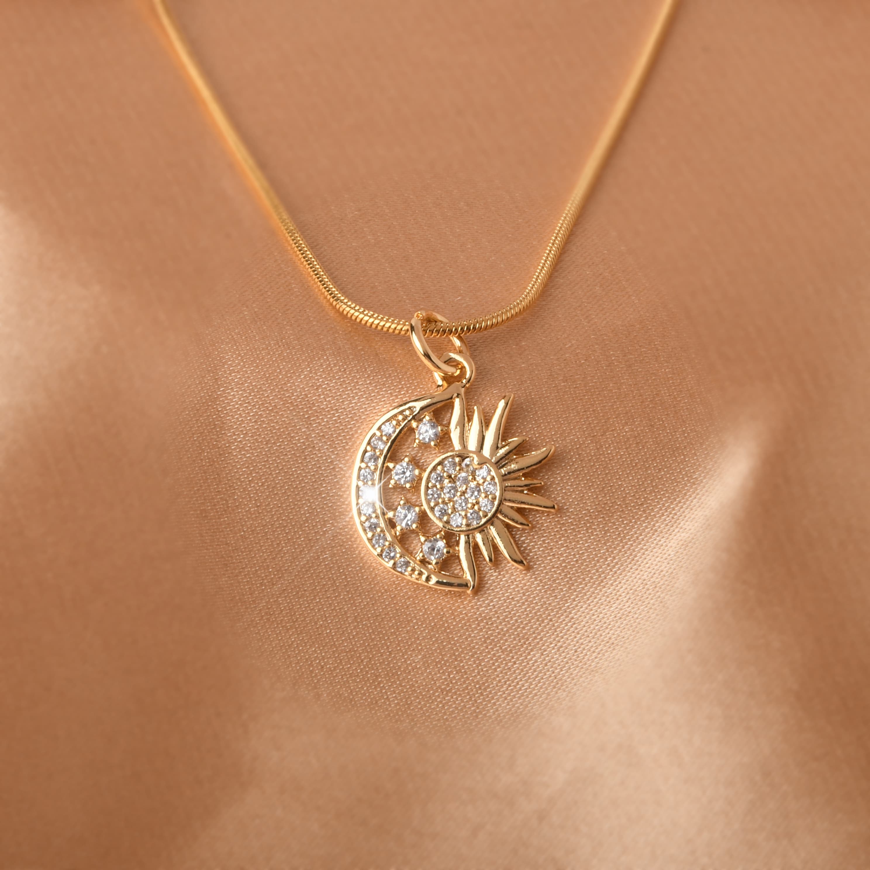 TEMU Adjustable Sun Necklace For Women, Friendship, Holiday Gift, Inlaid With Shining Synthetic Cubic Synthetic Zirconia Stones, The For Gift